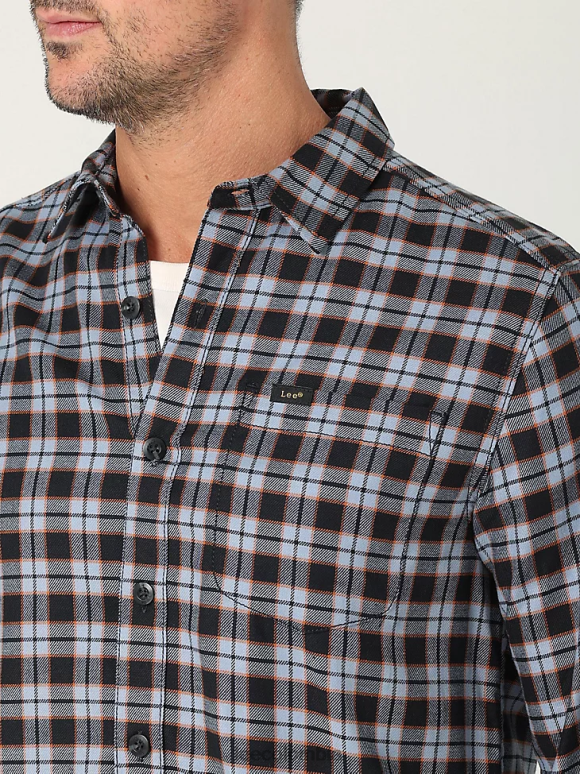 Lee hombres camisa con botones a cuadros elásticos clásicos mvp de movimiento extremo cuadros negros y azules de ensueño ropa Z6H6F918 - Image 3