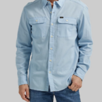 Lee hombres camisa con botones multiusos de movimiento extremo cielo azul ropa Z6H6F913