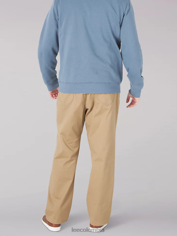 Lee hombres jeans rectos relajados mvp de movimiento extremo (grandes y altos) oscar caqui ropa Z6H6F594 - Image 2