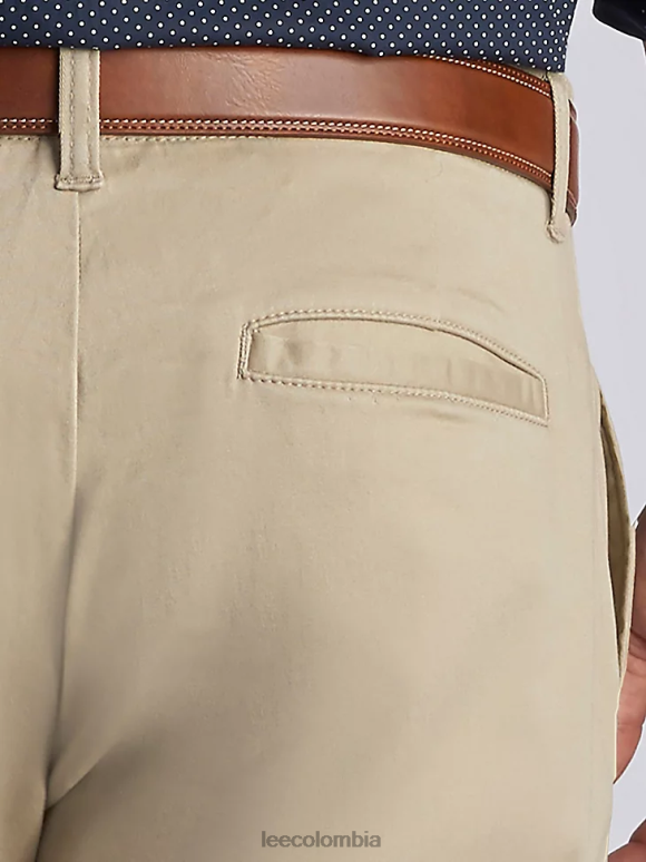 Lee hombres pantalón caqui de movimiento extremo (grande y alto) Guijarro ropa Z6H6F766 - Image 4