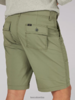 Lee hombres pantalón corto utilitario con bolsillo profundo y movimiento extremo verde liquen profundo ropa Z6H6F1027 - Image 4