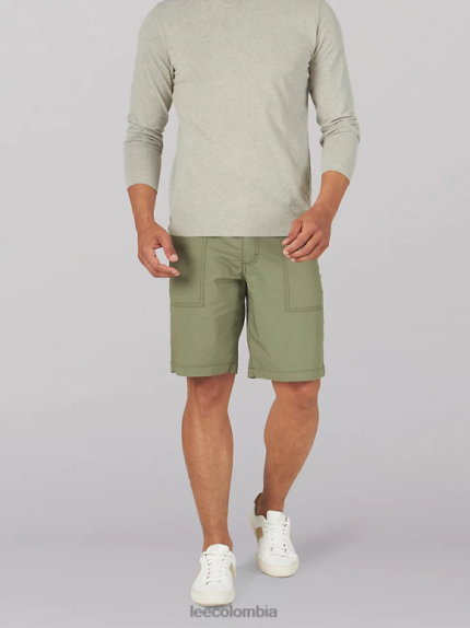 Lee hombres pantalón corto utilitario con bolsillo profundo y movimiento extremo verde liquen profundo ropa Z6H6F1027