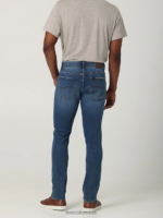 Lee hombres Vaqueros con pernera cónica y corte recto Extreme Motion azul galileo ropa Z6H6F531 - Image 2