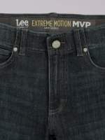 Lee hombres Vaqueros cónicos de corte slim MVP de Extreme Motion sebastián ropa Z6H6F696 - Image 6
