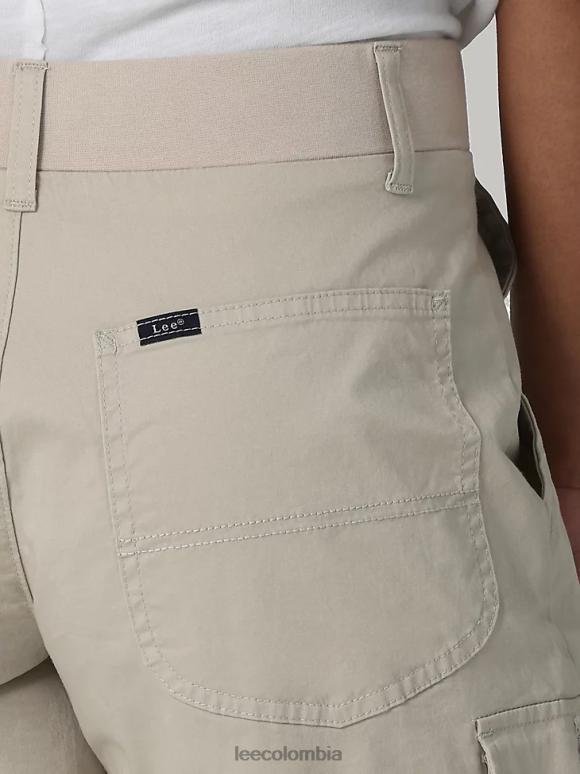 Lee mujer bermudas cargo relajadas ultra lux con flex-to-go (petite) beige pionero ropa Z6H6F260 - Image 5