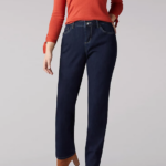 Lee mujer Jeans de pierna recta con ajuste relajado y adelgazamiento instantáneo, ajuste clásico (petite) herencia ropa Z6H6F36