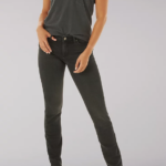 Lee mujer Vaqueros rectos ajustados ultra lux comfort (petite) negro ropa Z6H6F49