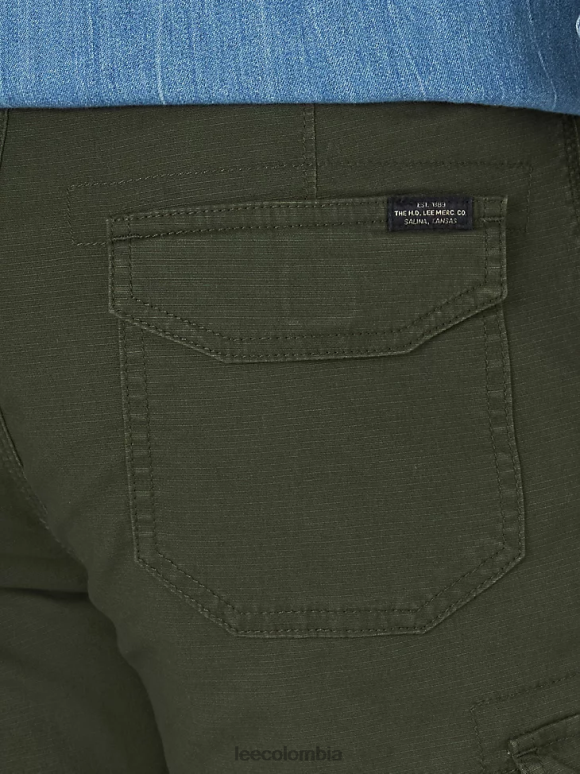 Lee hombres movimiento extremo, golpe corto oliva frontera ropa Z6H6F1093