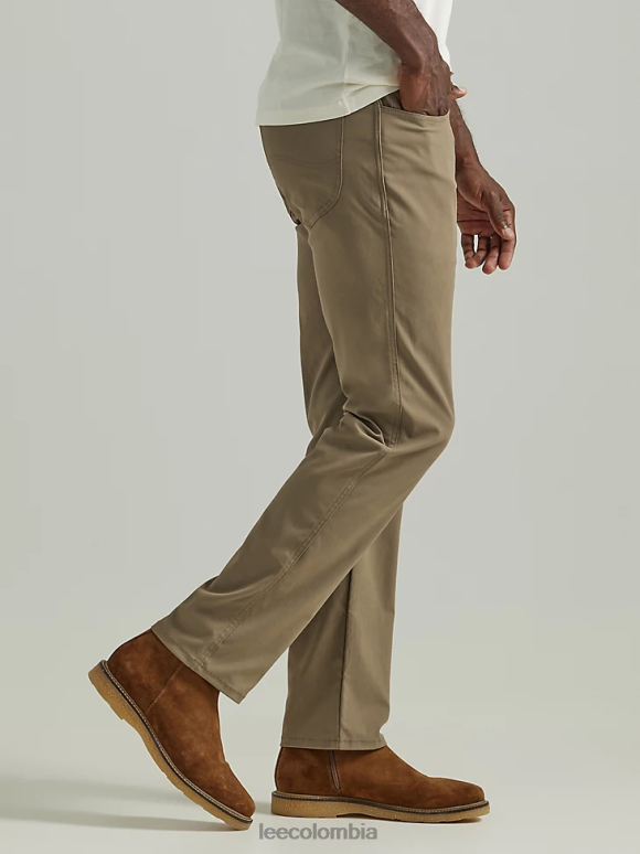 Lee hombres pantalón recto de rendimiento de movimiento extremo bronceado de coventry ropa Z6H6F807