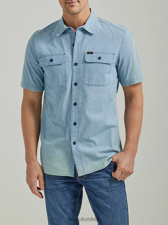 Lee hombres camisa de trabajador de manga corta de movimiento extremo cambray lavado claro ropa Z6H6F896